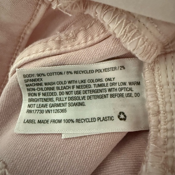 Universal Thread High Rise Pink Jeans - Picture 5 of 10